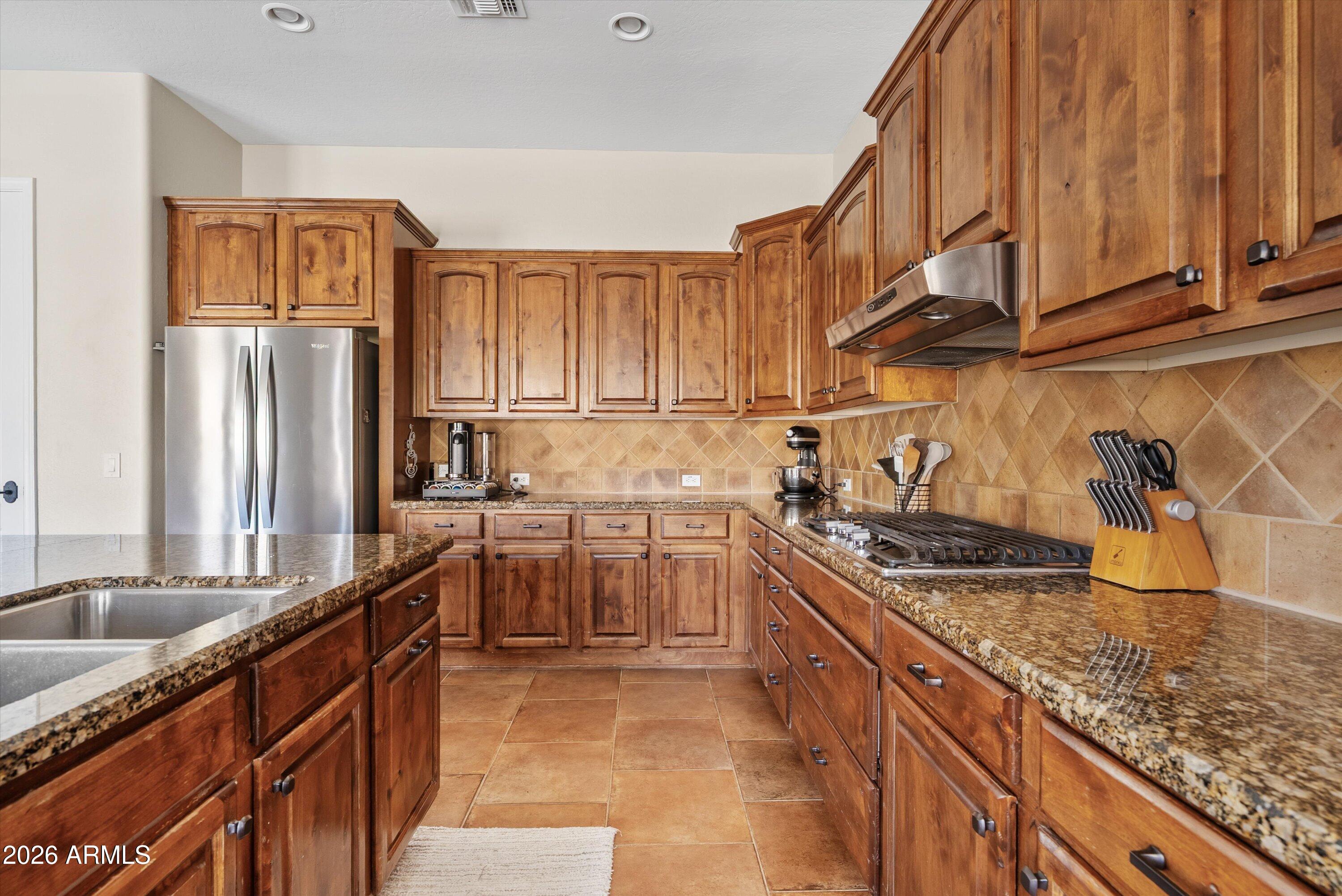 18278 West Piedmont Road Goodyear, AZ 85338 - Photo 15 of 45 Kitchen