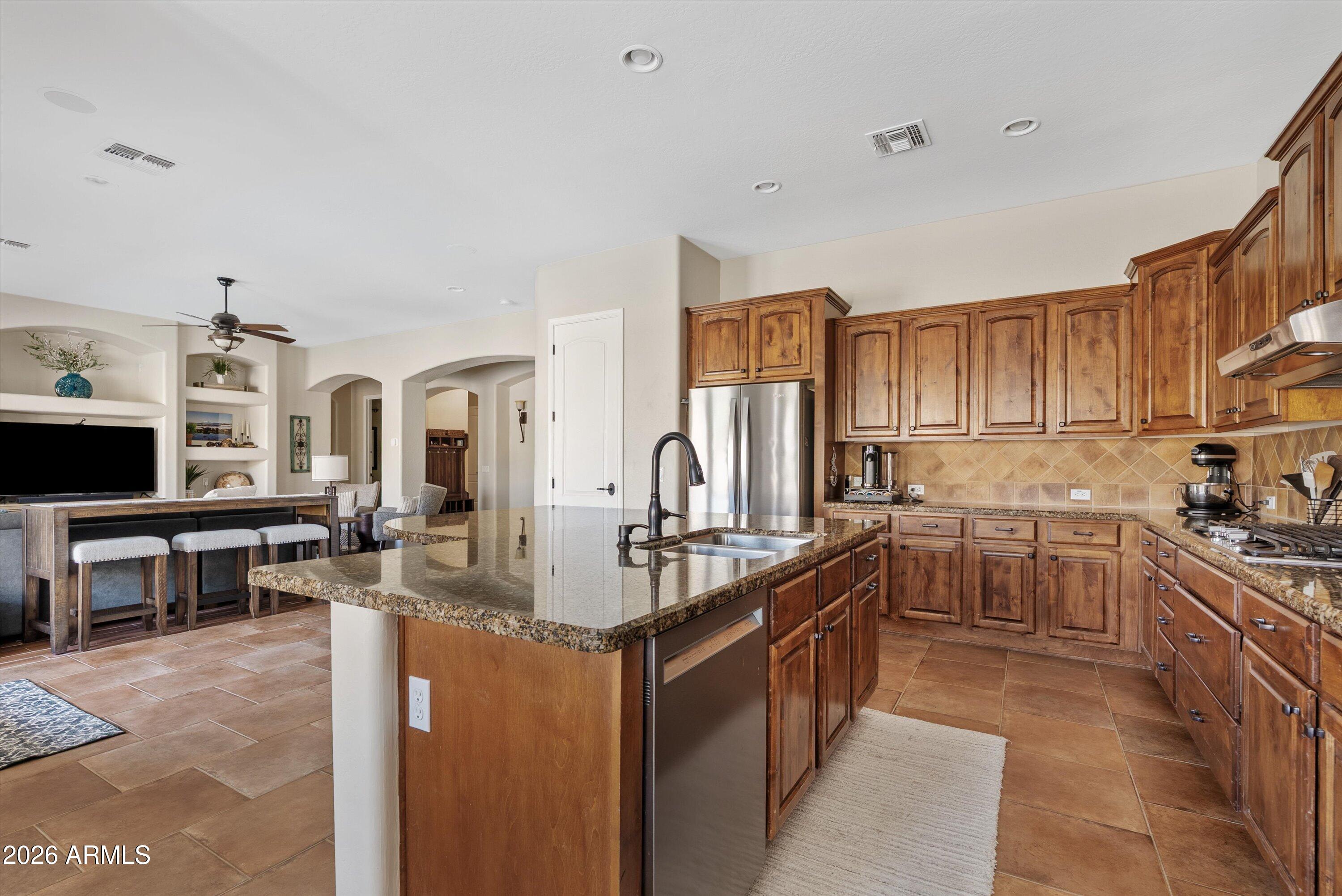 18278 West Piedmont Road Goodyear, AZ 85338 - Photo 16 of 45 Kitchen