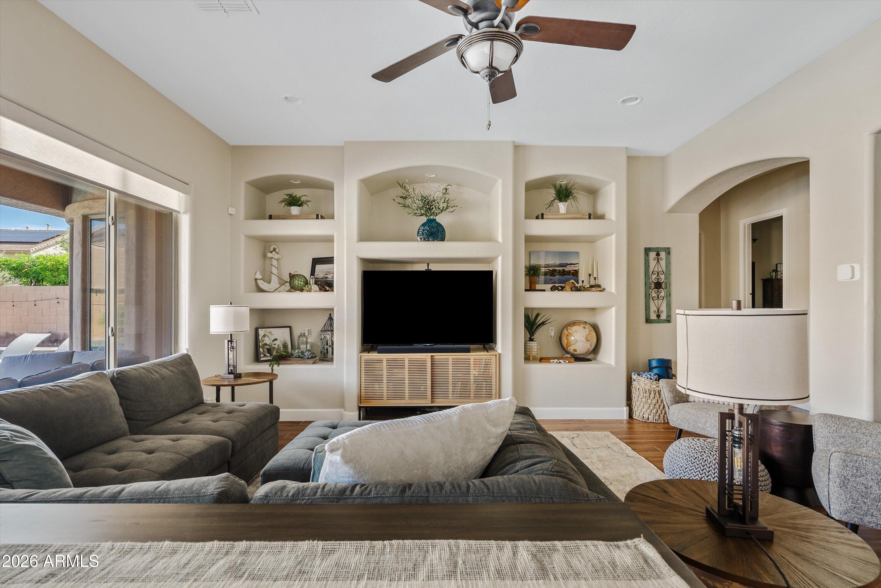 18278 West Piedmont Road Goodyear, AZ 85338 - Photo 10 of 45 Built Ins