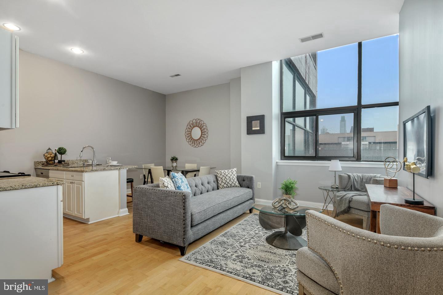 315 Arch Street, Unit 406 Philadelphia, PA 19106 - Photo 3 of 14 Living area - virtually staged