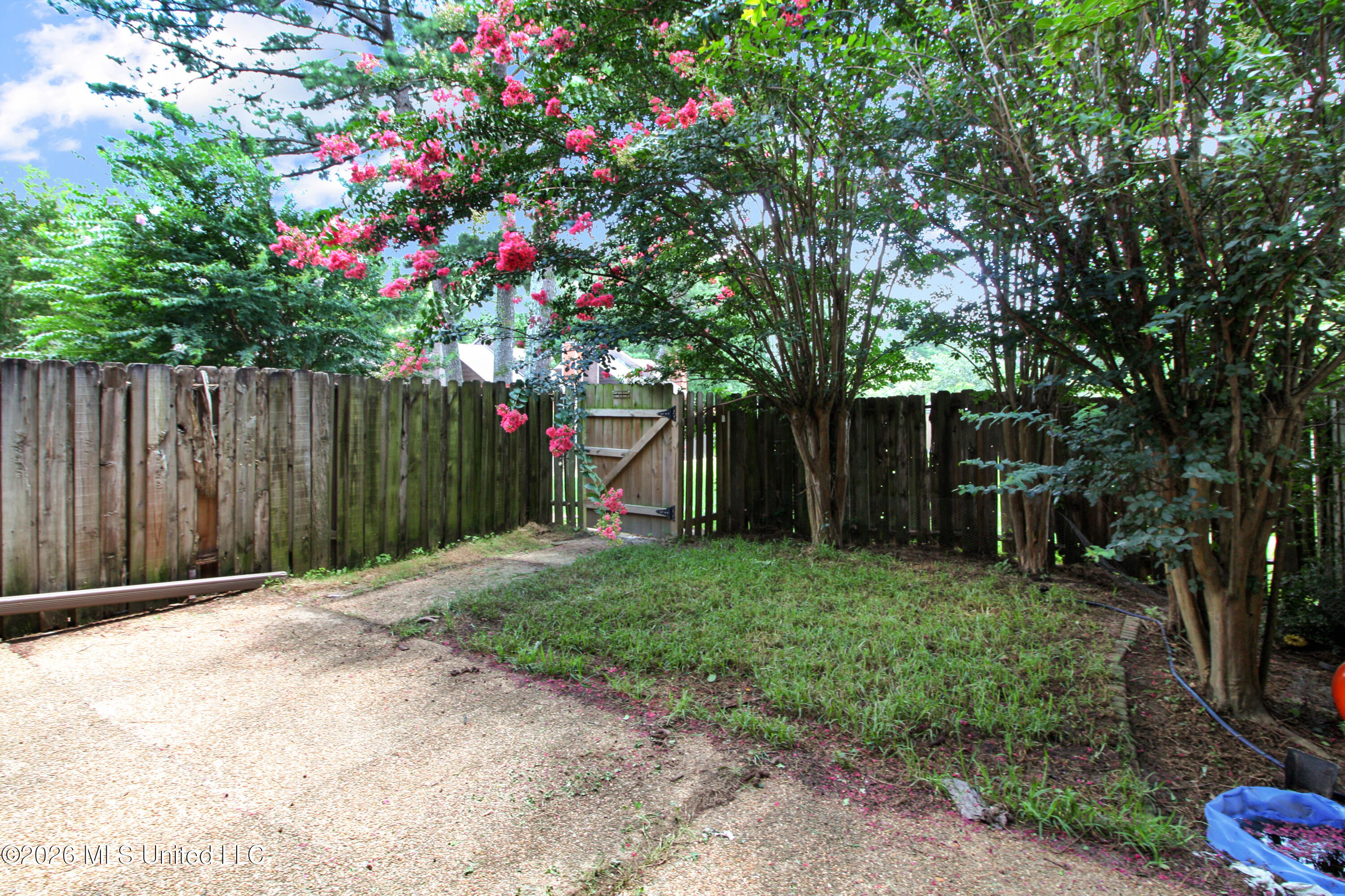 1255 East County Line Road, Unit L8 Jackson, MS 39211 - Photo 34 of 34 IMG_1283