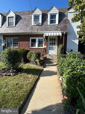 $700,000 | 304 East Nelson Avenue, Alexandria, VA 22301