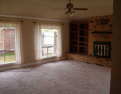 309 Raleigh Drive Slidell, LA 70460 - Photo 2 of 8 Gallery Image 2