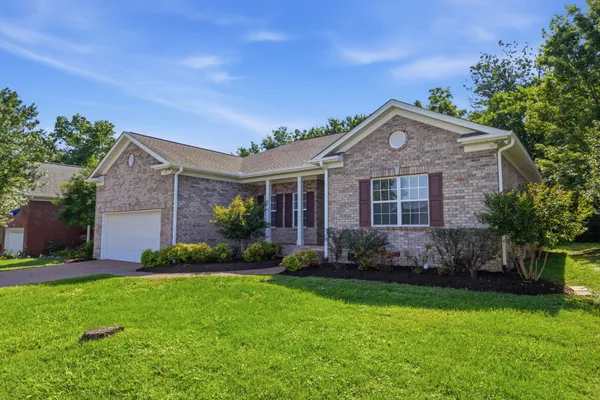 $434,999 | 2320 Golden Oak Court, Madison, TN 37115