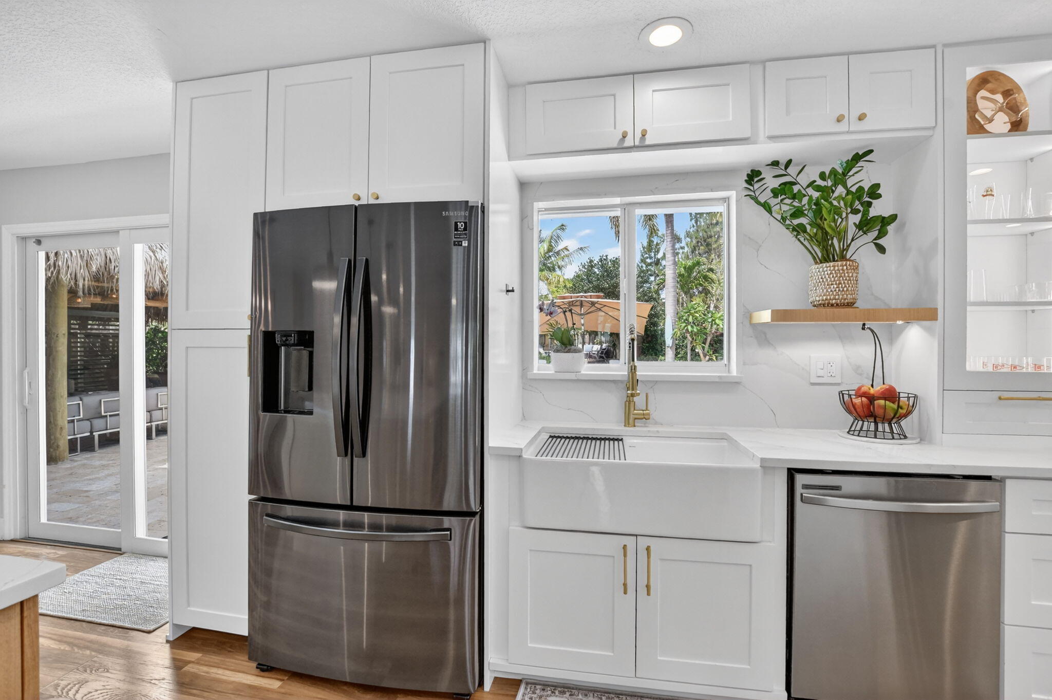 6951 Northeast 7th Avenue Boca Raton, FL 33487 - Photo 15 of 60 15-web-or-mls-DSC_2036