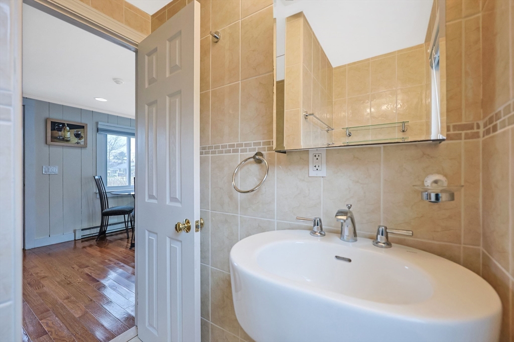174 Captain Chase Road, Unit 10 Dennis, MA 02639 - Photo 14 of 37