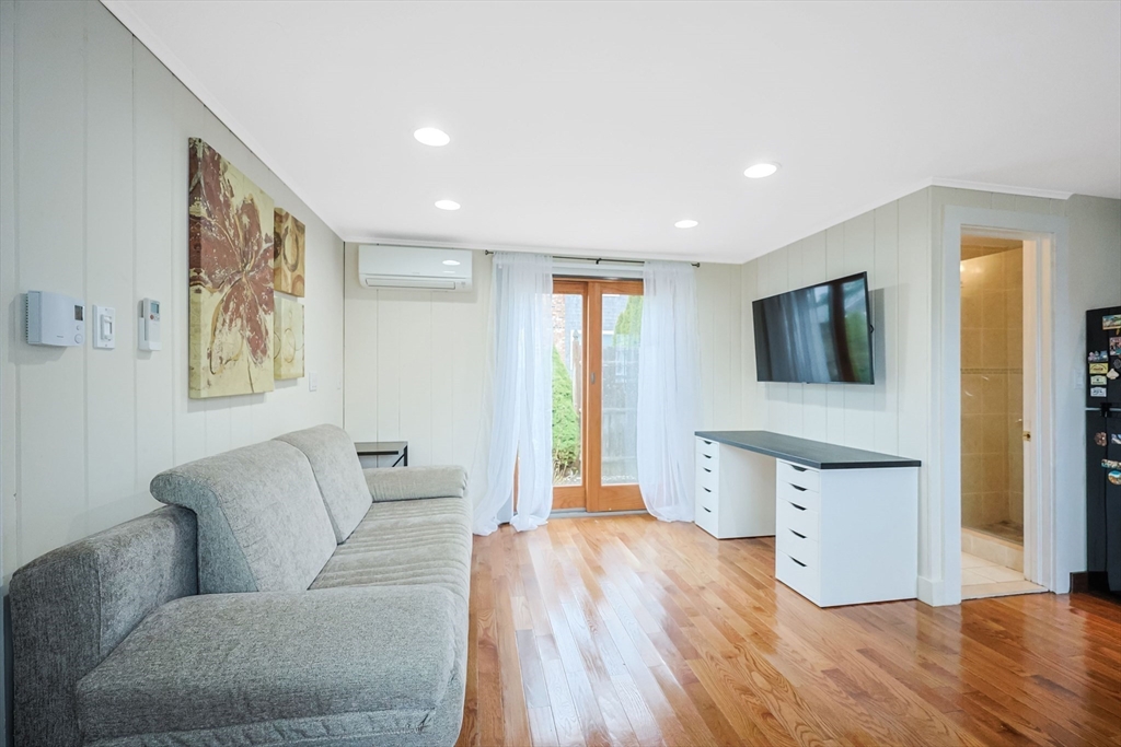 174 Captain Chase Road, Unit 10 Dennis, MA 02639 - Photo 6 of 37