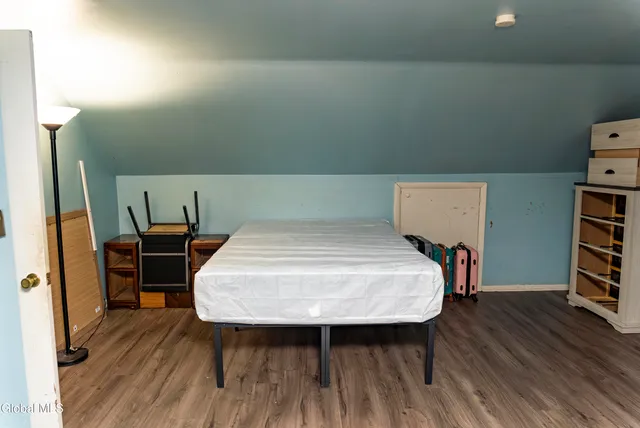 $300,000 | 160 Shaker Road, Albany, NY 12211