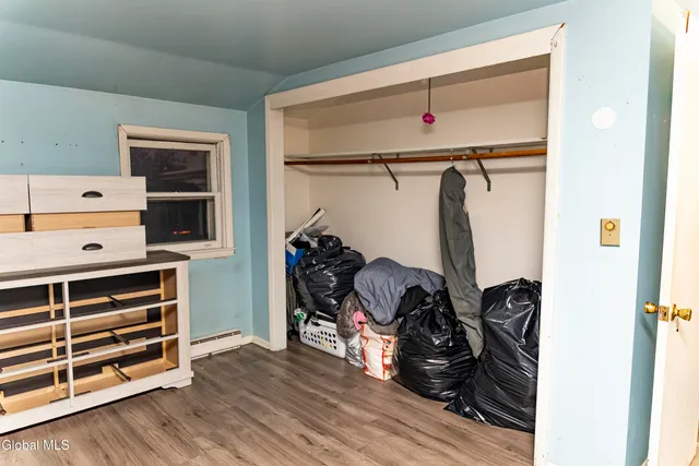 $300,000 | 160 Shaker Road, Albany, NY 12211