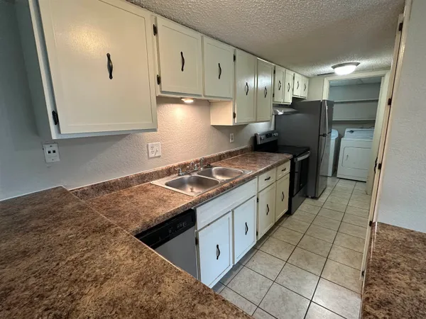 $169,900 | 1705 Port Oak Place, Unit 1705, Memphis, TN 38120