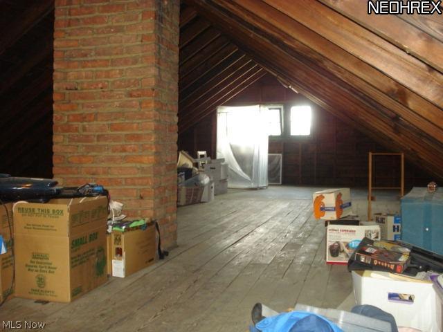 6907-6909 Ackley Road Parma, OH 44129 - Photo 21 of 25 3rd Floor Walk-up