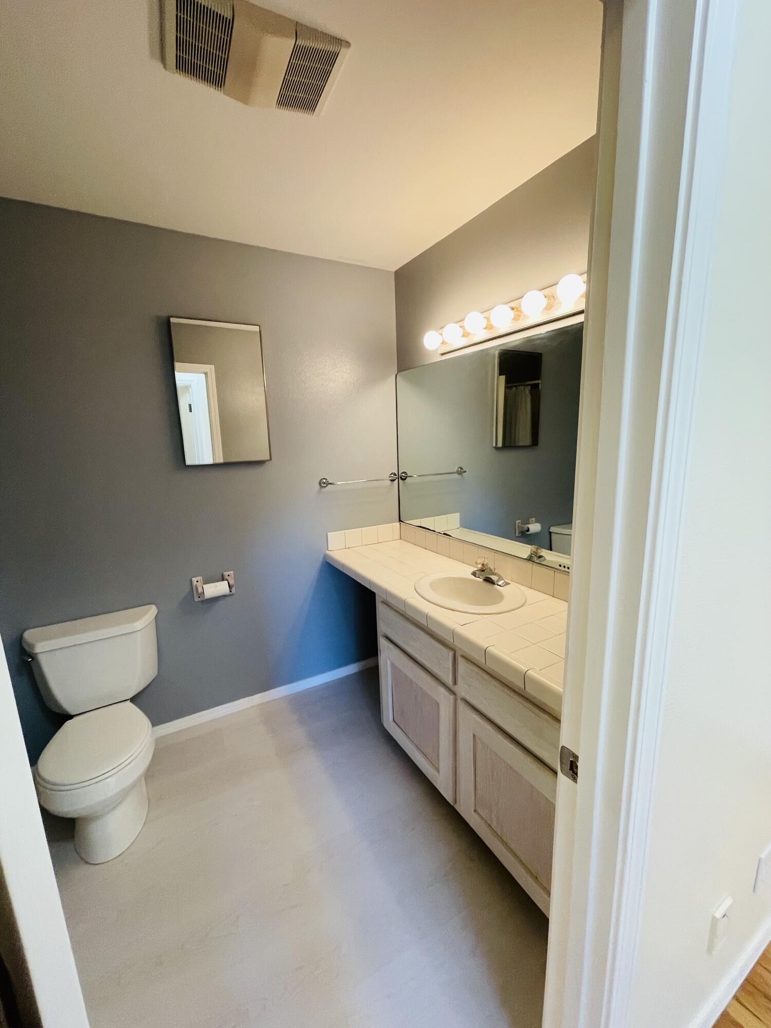 4504 Fieldbrook Road Fieldbrook, CA 95519 - Photo 15 of 36 bath1