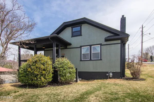 $279,900 | 855 Marion Avenue, Bristol, TN 37620