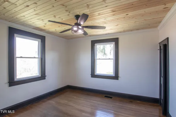 $279,900 | 855 Marion Avenue, Bristol, TN 37620