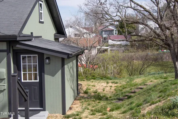 $279,900 | 855 Marion Avenue, Bristol, TN 37620