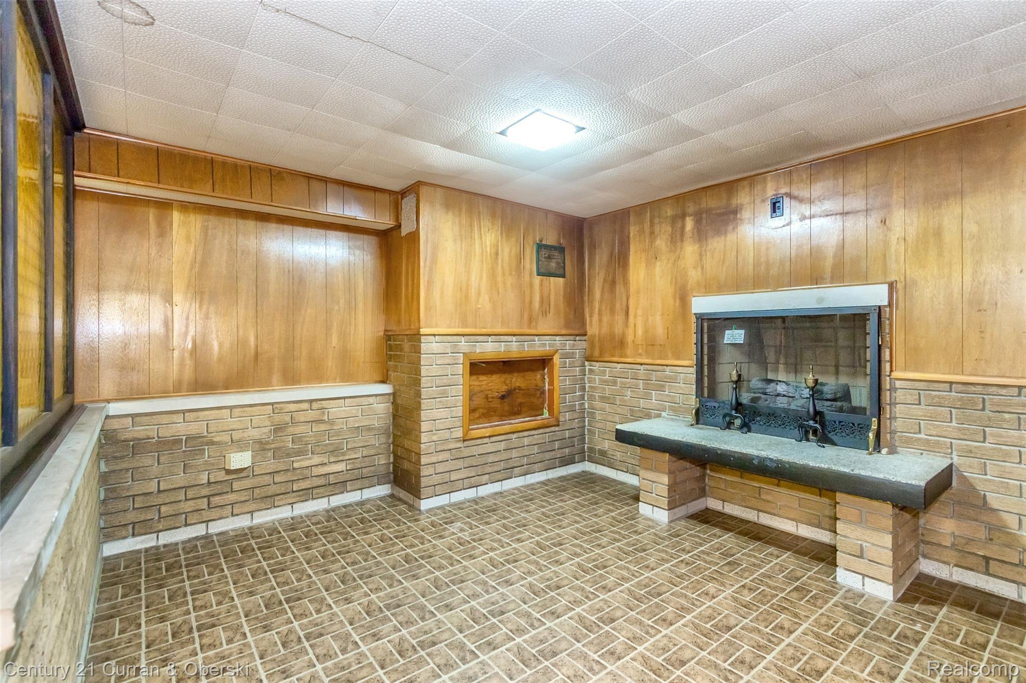 7922 Harding Street Taylor, MI 48180 - Photo 30 of 39 30.jpg