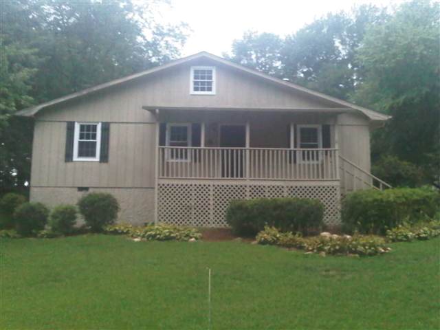 111 Tryon Street Greer, SC 29650 - Photo 1 of 10 Gallery Image 1