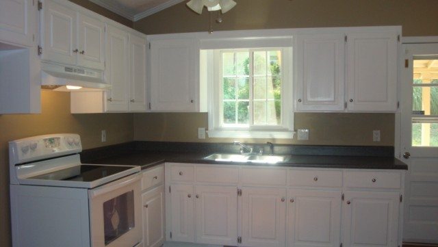 111 Tryon Street Greer, SC 29650 - Photo 2 of 10 Gallery Image 2