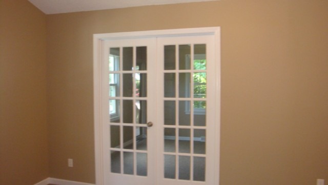 111 Tryon Street Greer, SC 29650 - Photo 4 of 10 Gallery Image 4
