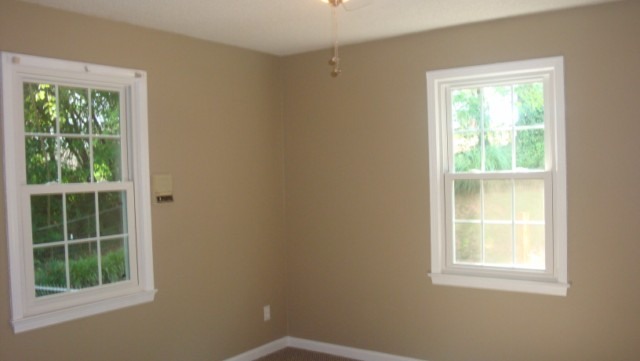 111 Tryon Street Greer, SC 29650 - Photo 7 of 10 Gallery Image 7
