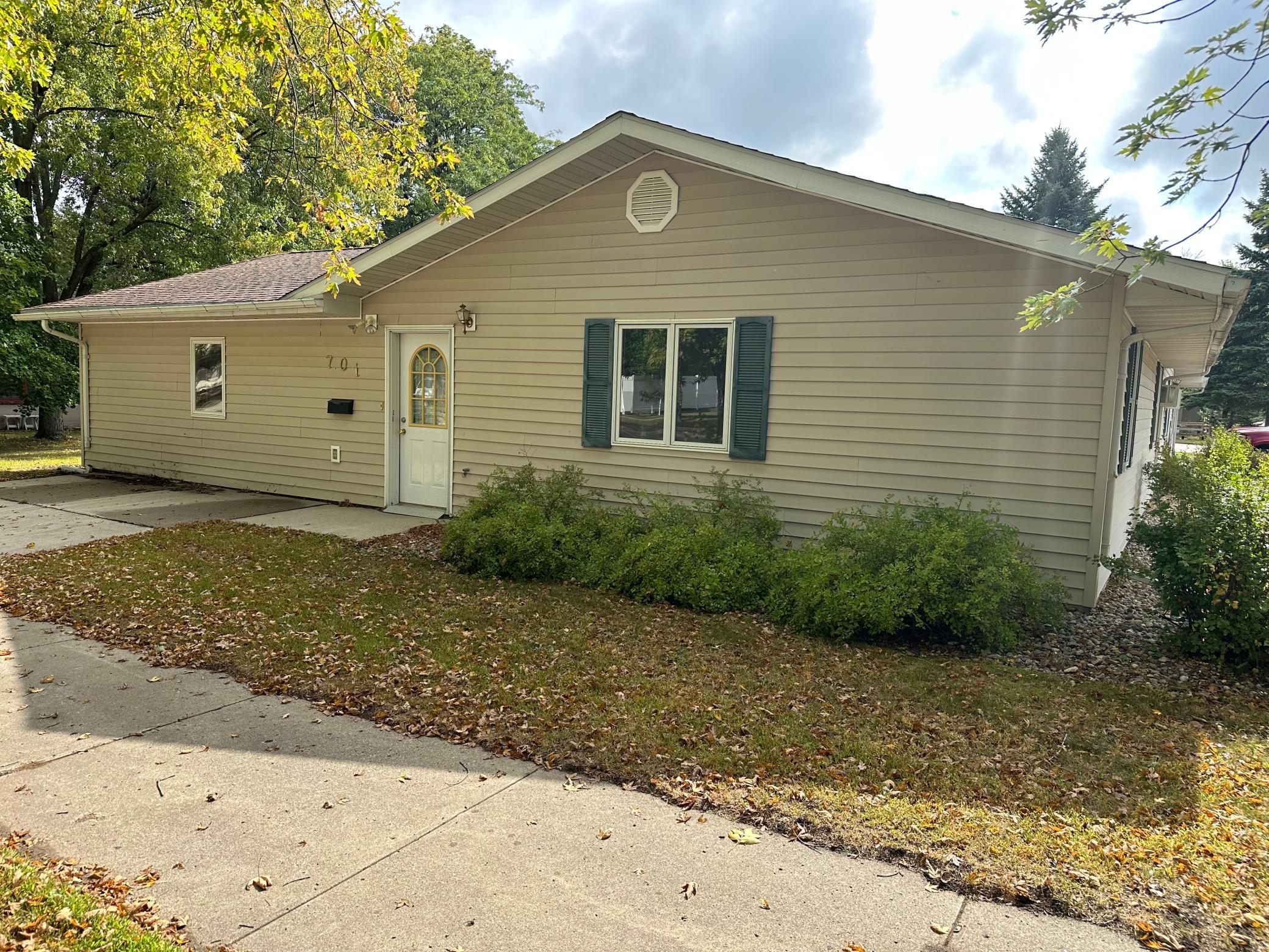 701 West Ring 7th Canby, MN 56220 - Photo 23 of 32