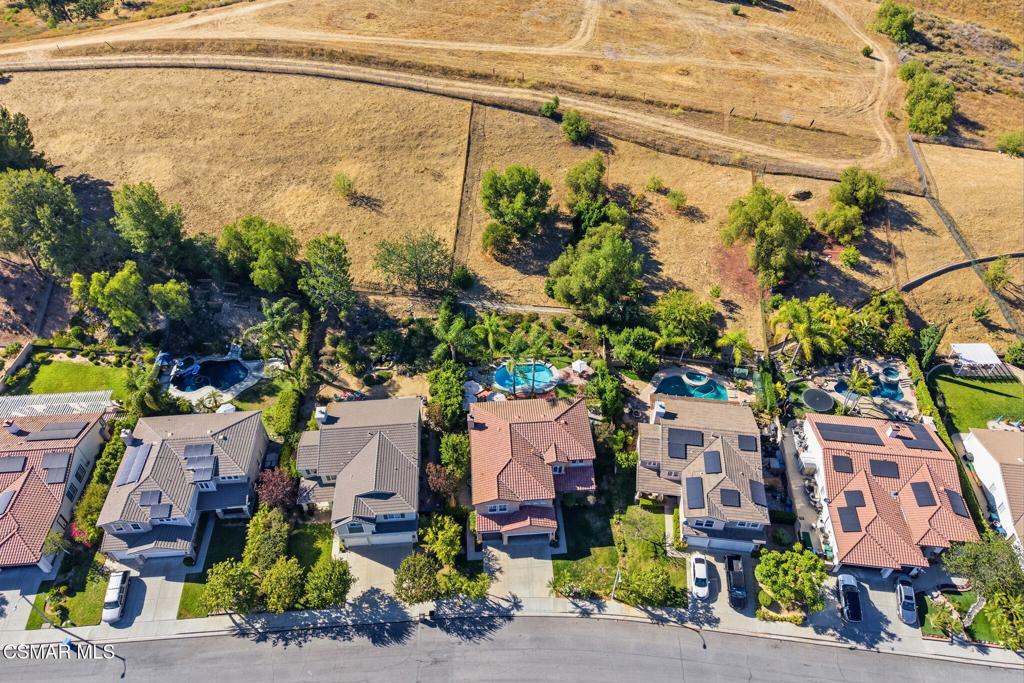 2273 Rudolph Drive Simi Valley, CA 93065 - Photo 8 of 58