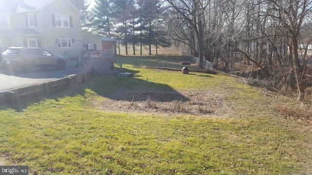 338 Yorkana Road York, PA 17406 - Photo 3 of 15 Gallery Image 3