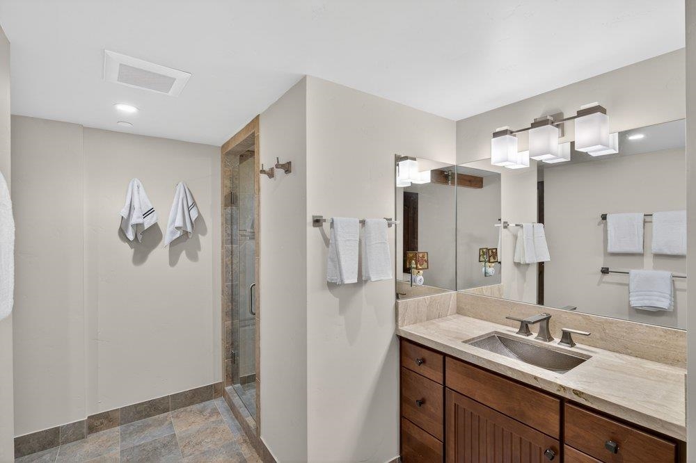 15735 Donner Pass Road Truckee, CA 96161 - Photo 22 of 27