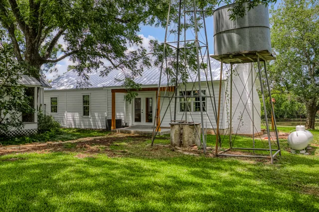 $499,000 | 4 Artesian Park Lane, Brenham, TX 77833