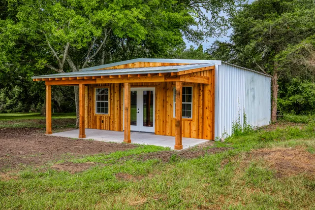 $499,000 | 4 Artesian Park Lane, Brenham, TX 77833