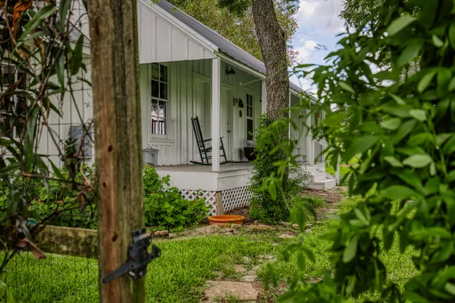 $499,000 | 4 Artesian Park Lane, Brenham, TX 77833