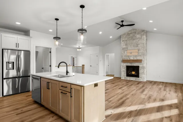 $579,900 | 4313 Deerbrook Lane, Manitowoc, WI 54220