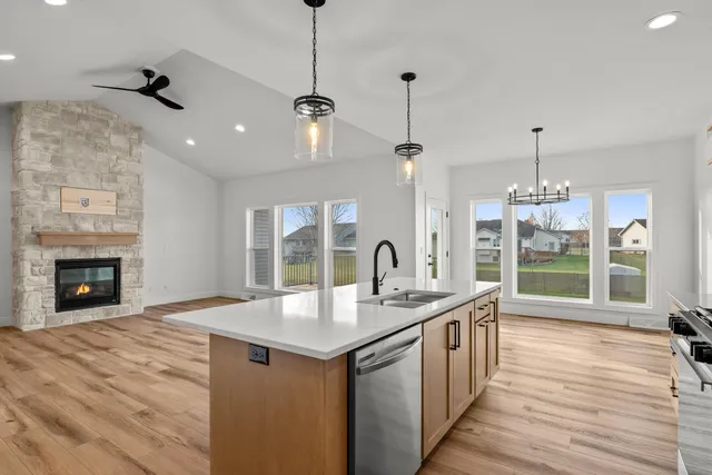 $579,900 | 4313 Deerbrook Lane, Manitowoc, WI 54220