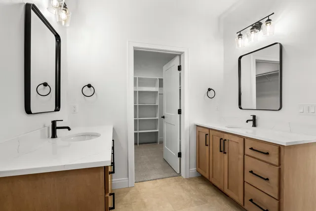 $579,900 | 4313 Deerbrook Lane, Manitowoc, WI 54220