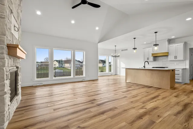 $579,900 | 4313 Deerbrook Lane, Manitowoc, WI 54220