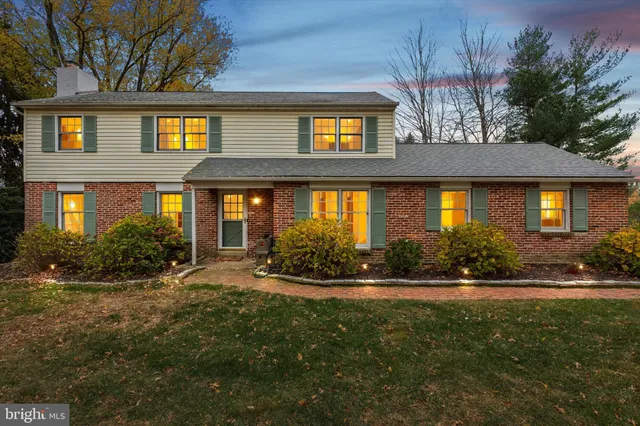 $575,000 | 685 Hopewell Road, Downingtown, PA 19335