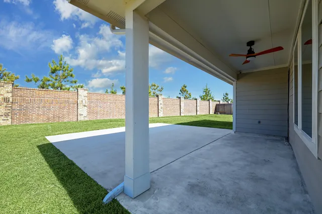 a view of outdoor space