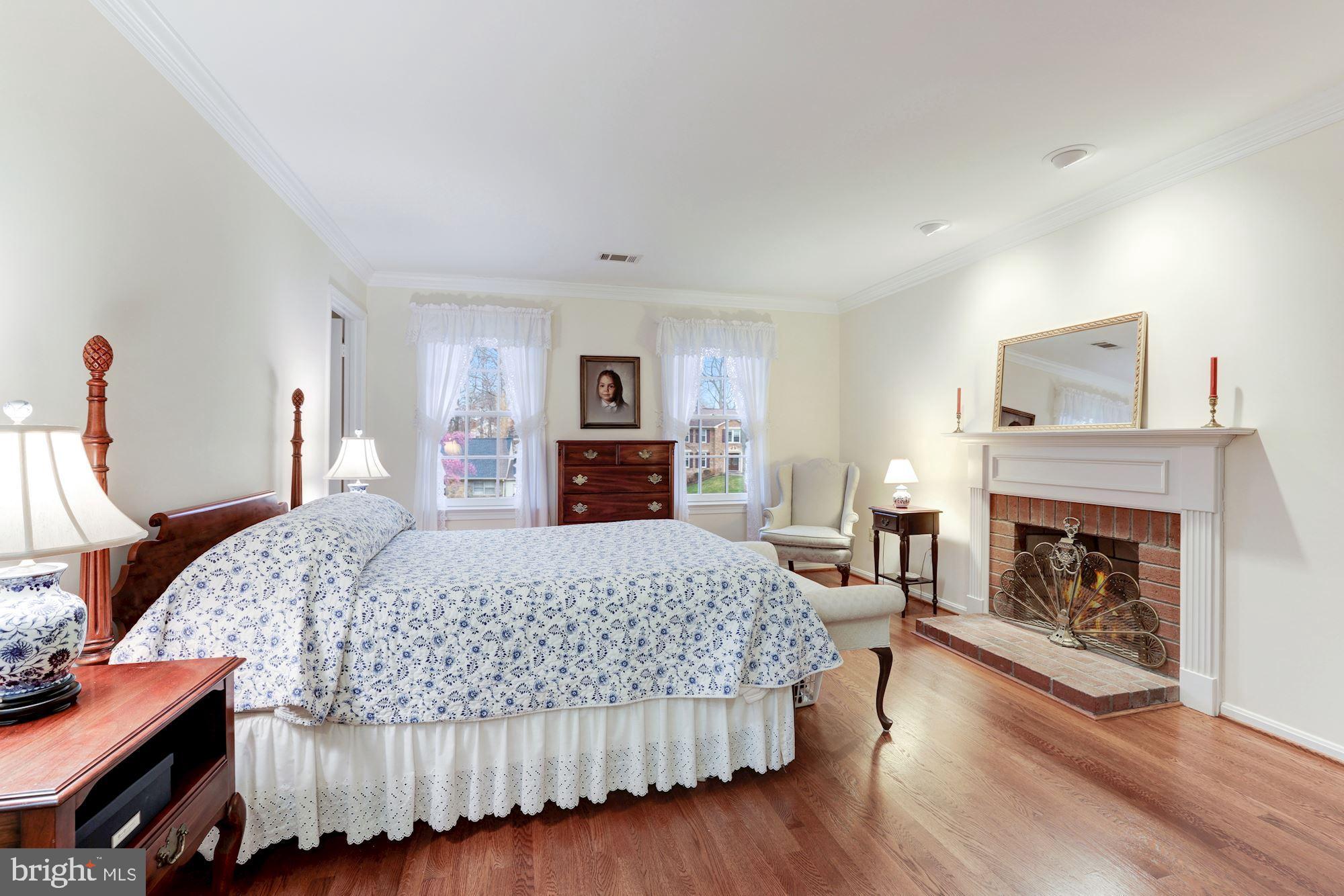 9025 Edgepark Road Vienna, VA 22182 - Photo 16 of 30 Gallery Image 16