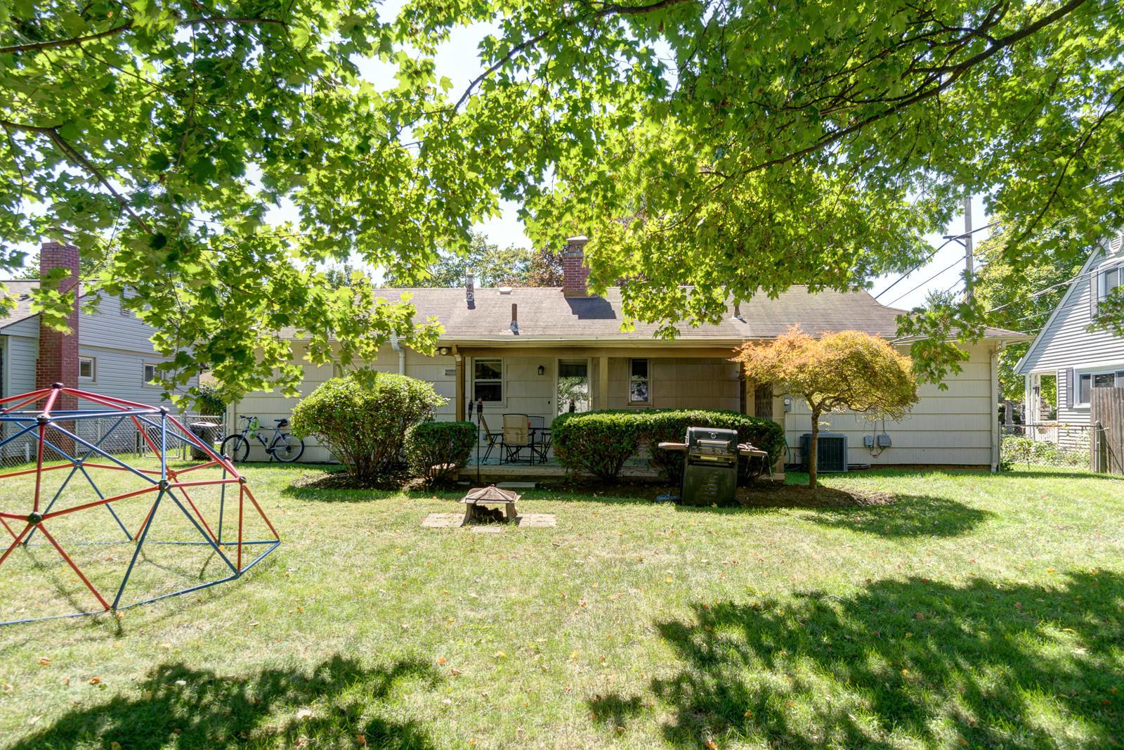 2078 Milden Road Columbus, OH 43221 - Photo 21 of 27