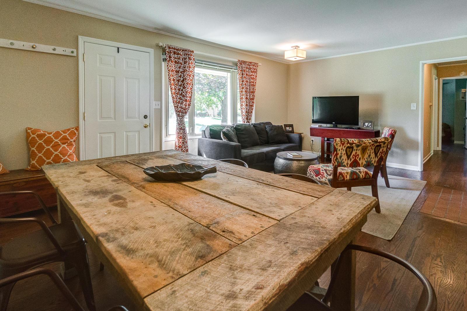 2078 Milden Road Columbus, OH 43221 - Photo 6 of 27