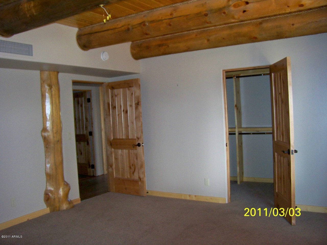 2878 Cedar Ridge Drive Overgaard, AZ 85933 - Photo 23 of 25 interior