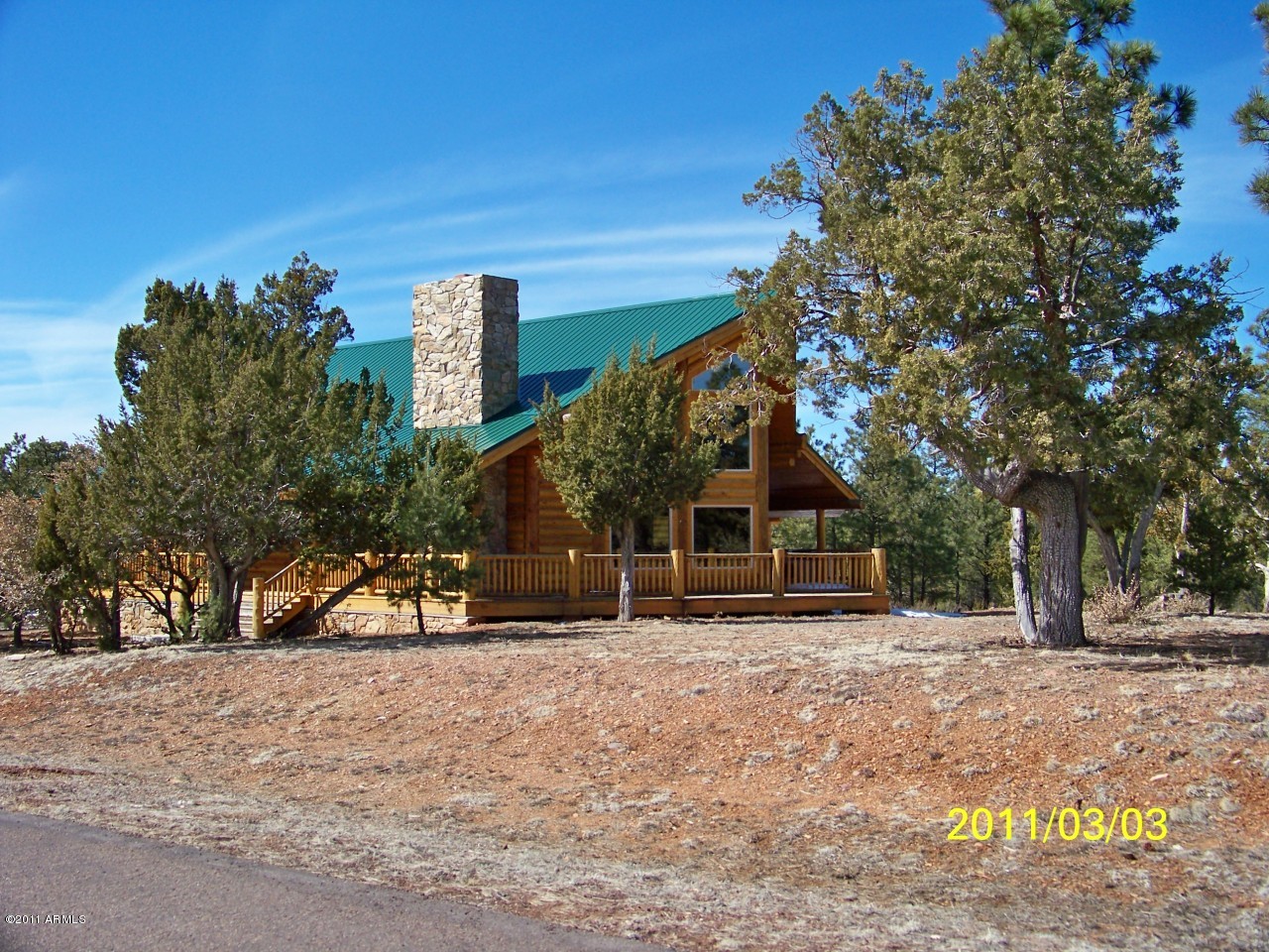2878 Cedar Ridge Drive Overgaard, AZ 85933 - Photo 4 of 25 exterior