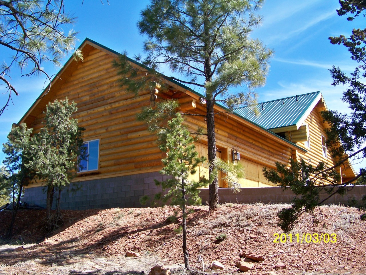 2878 Cedar Ridge Drive Overgaard, AZ 85933 - Photo 5 of 25 exterior