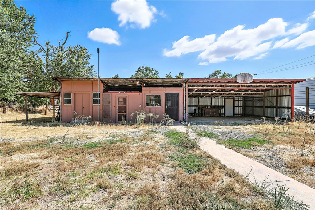 6345 Merced Falls Road Snelling, CA 95369 - Photo 37 of 54 a view of a house with a backyard