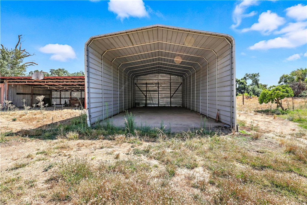 6345 Merced Falls Road Snelling, CA 95369 - Photo 38 of 54 a front view of a house with a yard