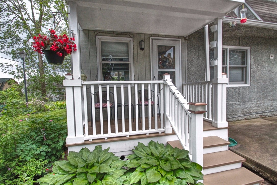 4 Pomander Walk East Rochester, NY 14445 - Photo 1 of 1 4 Pomander Walk is located in a quiet neighborhood