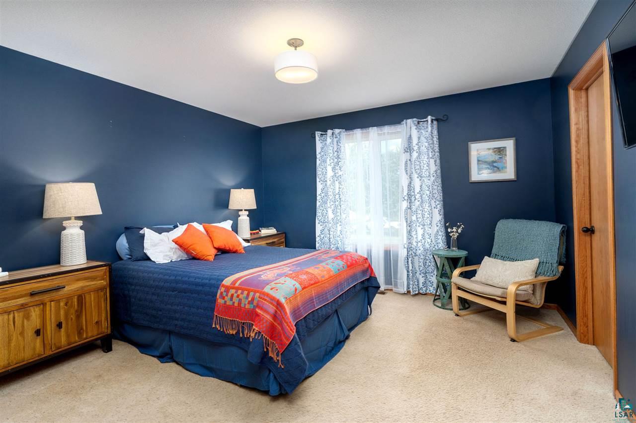 2304 Apple Ridge Drive Duluth, MN 55811 - Photo 15 of 28 Master Bedroom