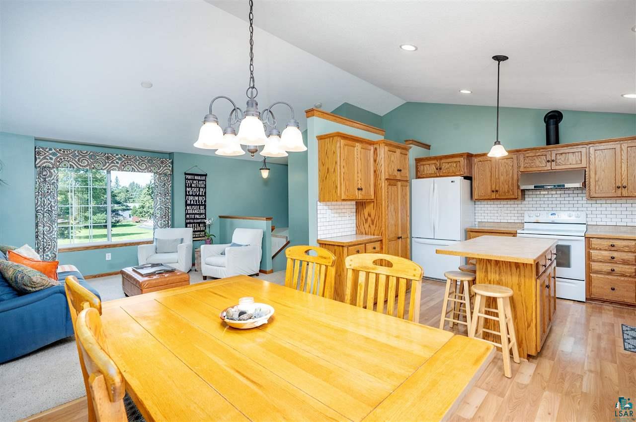 2304 Apple Ridge Drive Duluth, MN 55811 - Photo 7 of 28 Dining Room