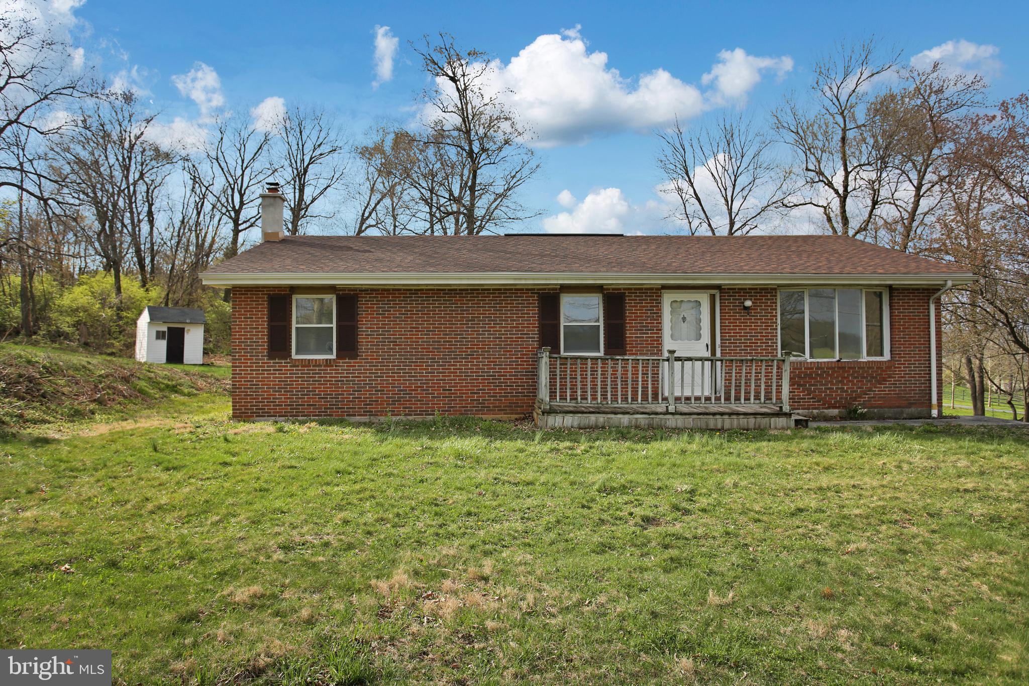 2117 Quarry Road Lebanon, PA 17046 - Photo 1 of 22 Gallery Image 1