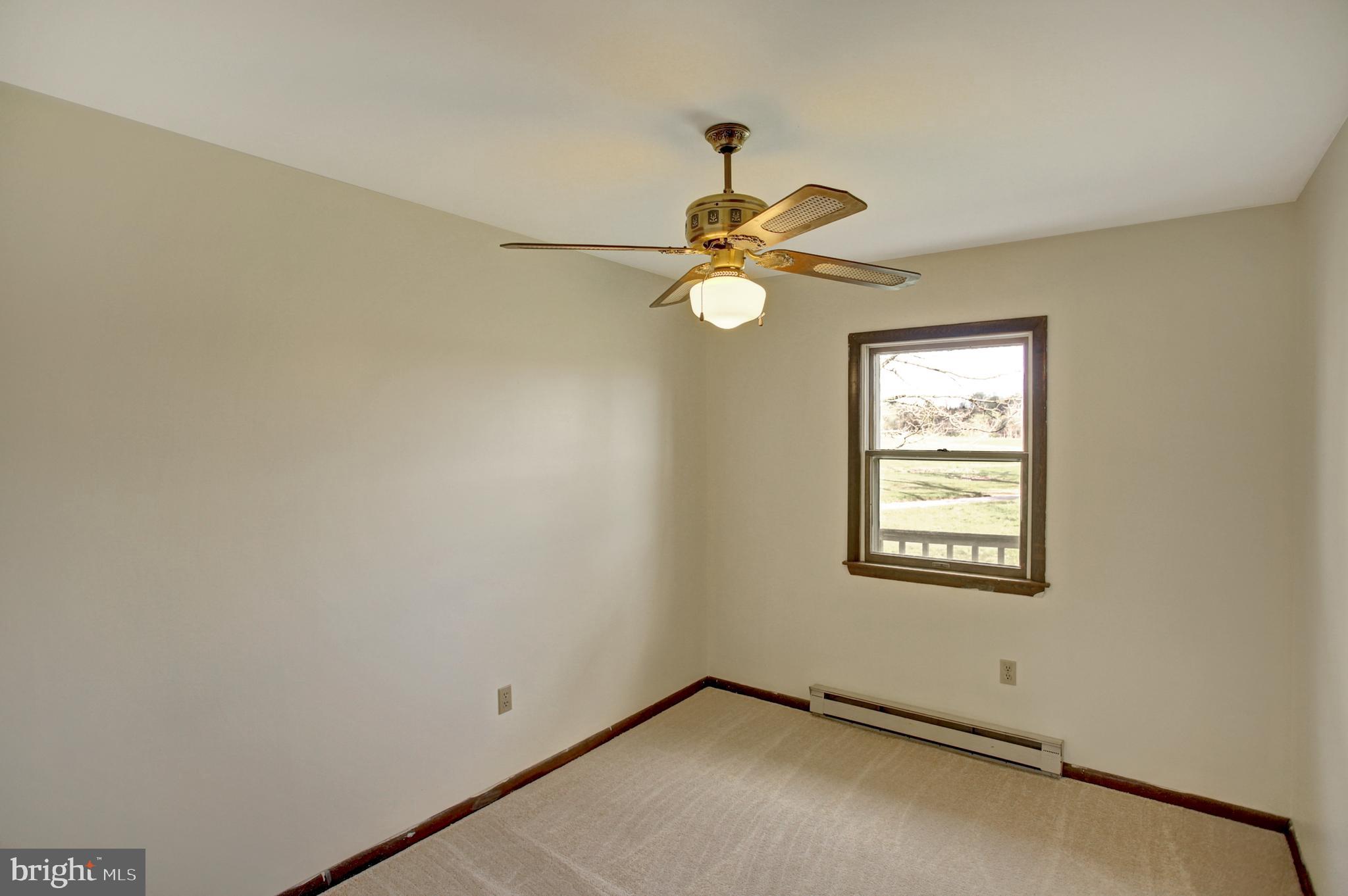 2117 Quarry Road Lebanon, PA 17046 - Photo 11 of 22 Gallery Image 11